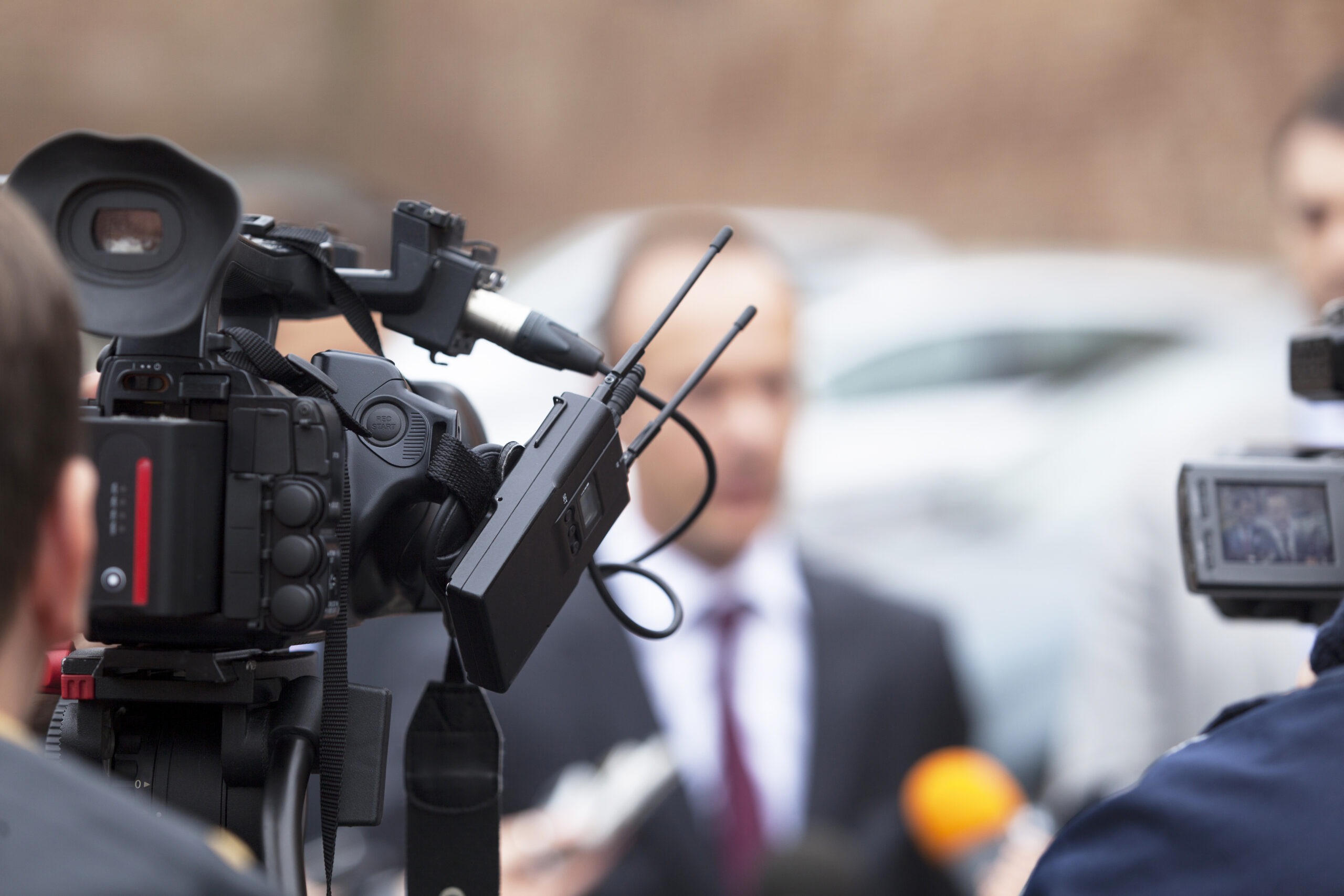 Covering an event with a video camera