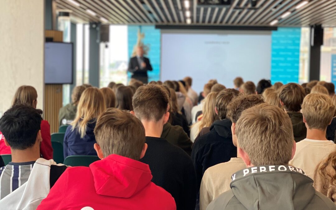 Talentfulde unge besøger Klimatorium